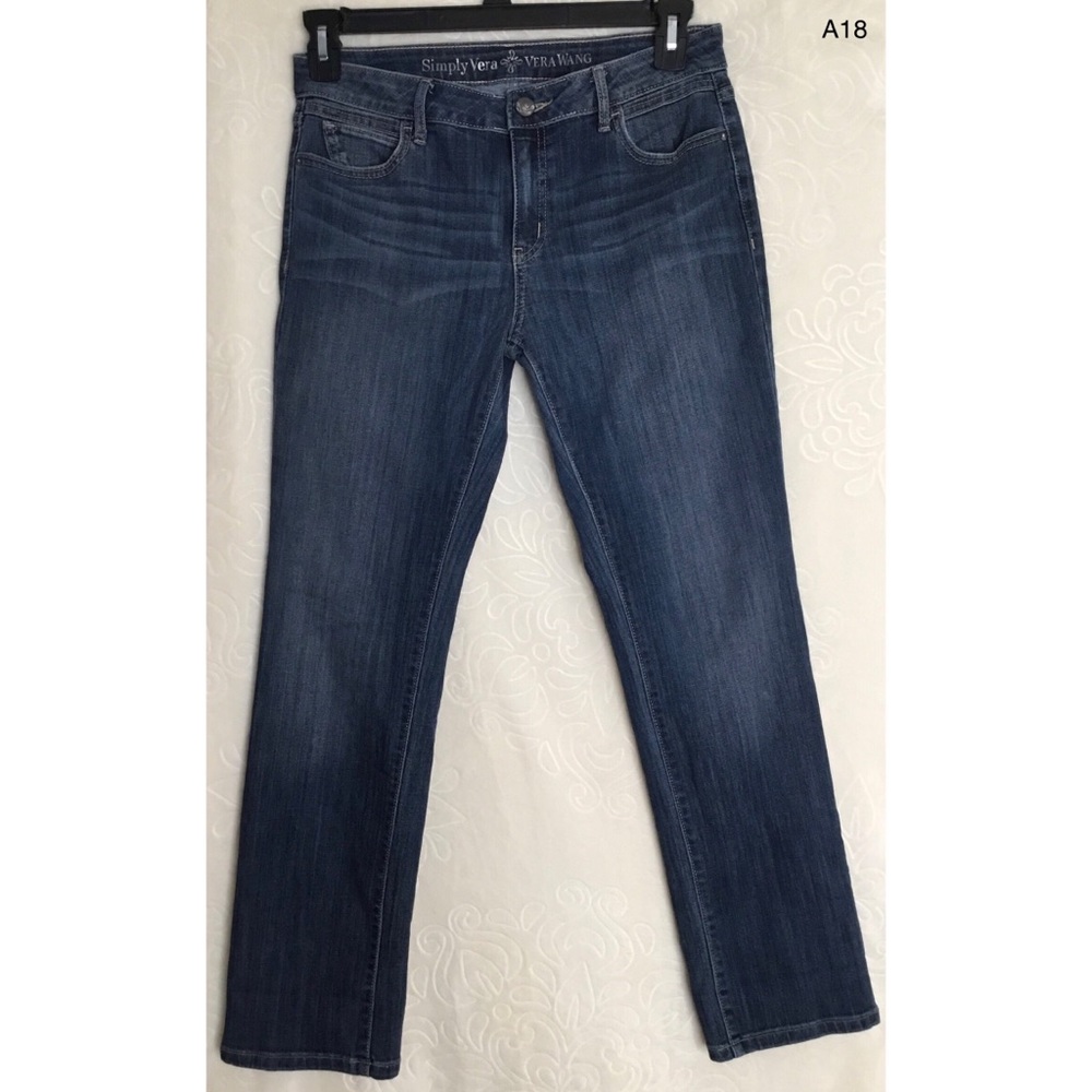 Vera Wang women’s med wash jeans
